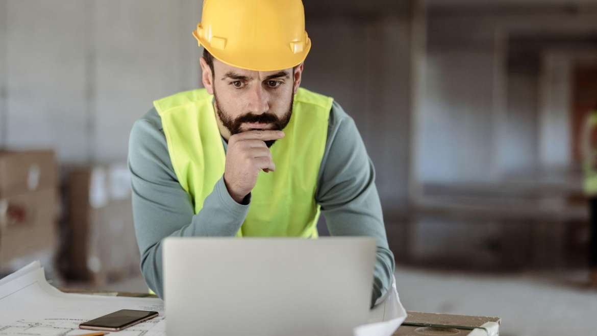 How to Pass an Online SSSTS Course on Your First Attempt